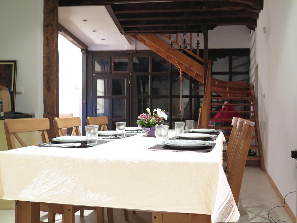 The Red Konak Villa Veliko Tărnovo Exterior foto